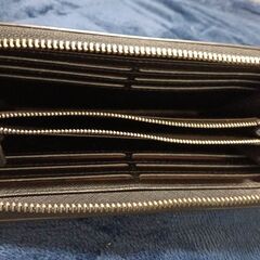  長財布 メンズ カーボンレザー ツヤなし ラウンドファスナーの画像