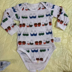 90サイズユニクロロンパース２点の画像