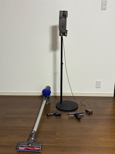ダイソン　掃除機　専用スタンド付き