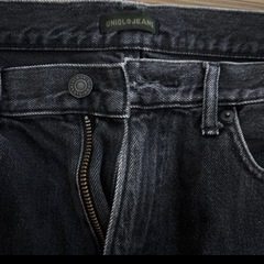 UNIQLOジーンズの画像