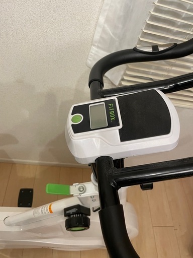 FITBOX フィットネスバイク　バイタルセンサー付き