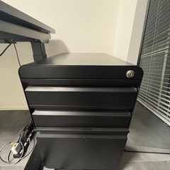 フレックススポット 昇降デスクの画像