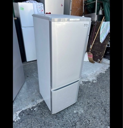 NO B925?福岡市内配送設置無料✨?三菱電機 MITSUBISHI ELECTRIC 冷蔵庫 Pシリーズ （168L・右開き） ピ MR-P17E-B 冷蔵庫 Pシリーズ サファイアブラック [168L /2ドア /右開き 