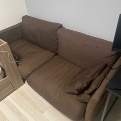 4点で5000円　電子レンジ、ソファー、洗濯機、冷蔵庫の画像