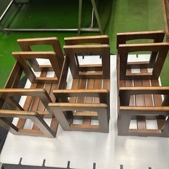 本立て　ブラウンの画像