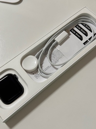 【2週間だけ使用】Apple Watch SE（第2世代）  箱・バンド付き