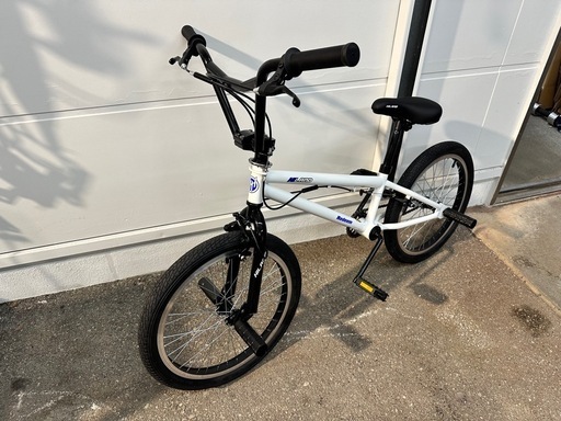 HILAND 20インチ BMX自転車 フリースタイル