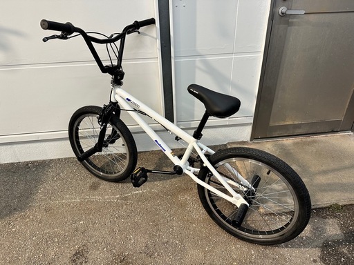 HILAND 20インチ BMX自転車 フリースタイル