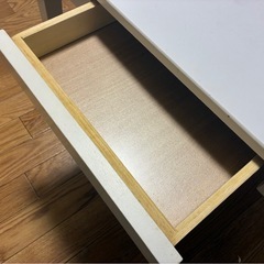 テーブル　ホワイトの画像