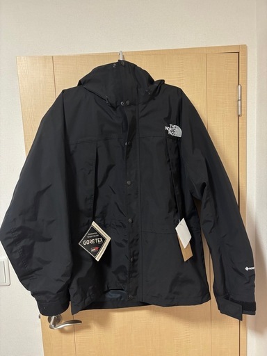 新品未使用　
ノースフェイス　マウンテンパーカー
