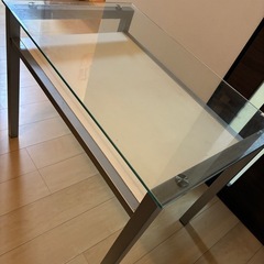 ※決まりました　ガラステーブル　引取りに来て頂ける方の画像