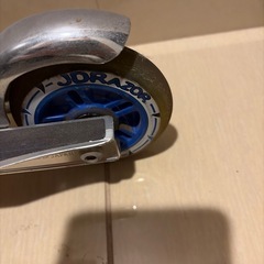 【受け渡し確定】キックボード   JDRAZOR青の画像