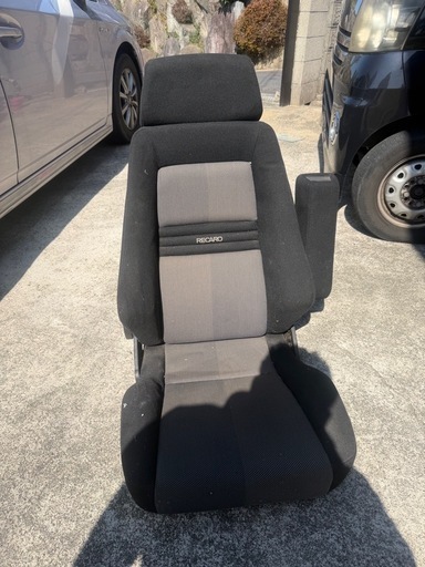 RECARO セミバケットシート SR系 アームレスト付 シートレール付