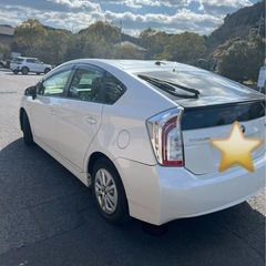 平成25年式30PRIUSの画像