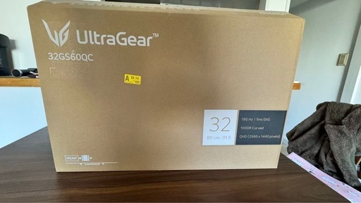【取引決定】LG UltraGear 31.5インチ ゲーミングモニター 180Hz 曲面 QHD