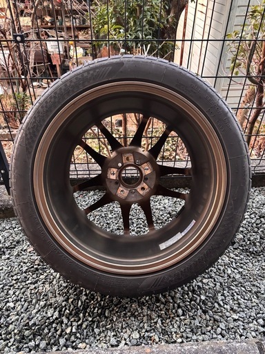 【値下げ❗️】ワークエモーション18インチ 9.5j+30 タイヤ付き2本セット