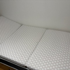 東京西川 3つ折マットレスの画像