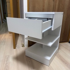 引き出し　白　天地3段　平日夜引き取りのみの画像