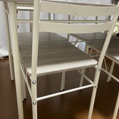 ダイニングテーブルセットの画像