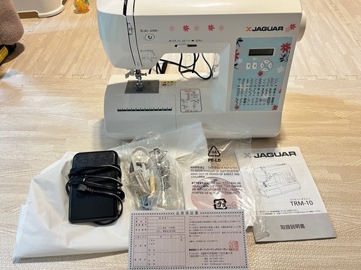 美品JAGUAR TRM-10 コンピューターミシン