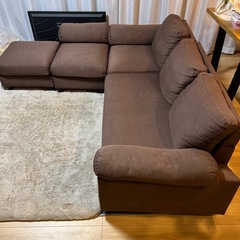 足取り外し可　傷防止クッション付きの画像