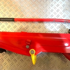 2tフロアジャッキ　油圧ジャッキの画像