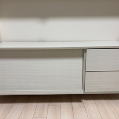 テレビ台の画像