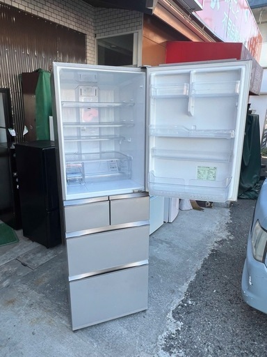 NO B924?福岡市内配送設置無料✨?AQUA アクア 冷蔵庫 （415L・右開き） 5ドア ブライトシルバー AQR-SD42D(