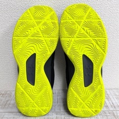 アンダーアーマー カリー バッシュ 26.5cm ブラック×ネオンの画像