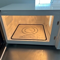 お譲り先が決まりました！　美品です❗️　2021年式　電子レンジ　フラットタイプの画像