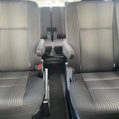 NOAH 80後期✨７人乗りの画像