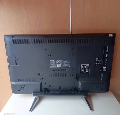 F☆N006 送料設置無料！Panasonic液晶テレビ43型
