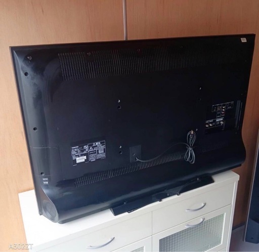 F☆N008 送料無料！モデルルーム展示品　東芝　液晶テレビ　49型