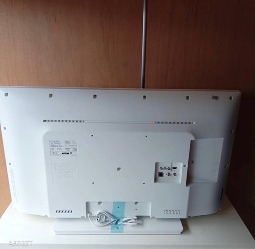 F☆N018送料無料 展示品　フナイ液晶テレビ　40インチ