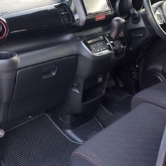 【人気車・低走行‼️】N-BOXカスタム G Aパッケージ✨ 車検2年付き❗️の画像