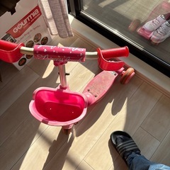 ディズニープリンセス　キックボードの画像