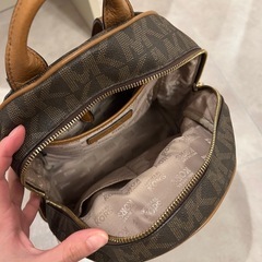 マイケルコース　リュックの画像