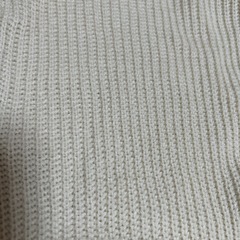 SUREVE　ニットの画像