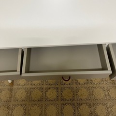 Bo Concept(ボーコンセプト)コンソールテーブルの画像