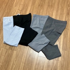 ユニクロ クロップドパンツ 61の画像