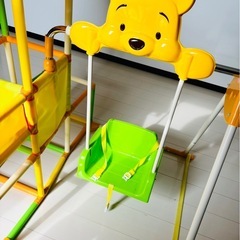 定価18,400円　くまのプーさん　ジャングルジム　ブランコ　鉄棒の画像