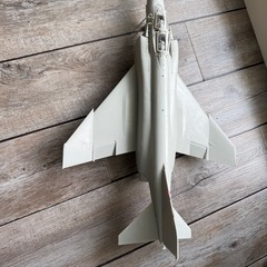 1/32 F-4 ファントムⅡ プラモデル 完品（組立途中・未塗装・パーツ揃い）の画像