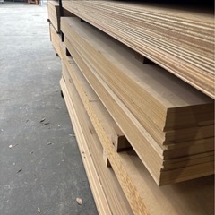 MDF 板　1枚板　厚さ12mm　1830×1240mmの画像