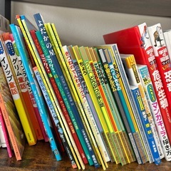 絵本　　子供用の本など　5冊で200円の画像
