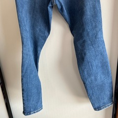 Universal Thread　レディース　ハイライズスキニー　ダメージデニムの画像