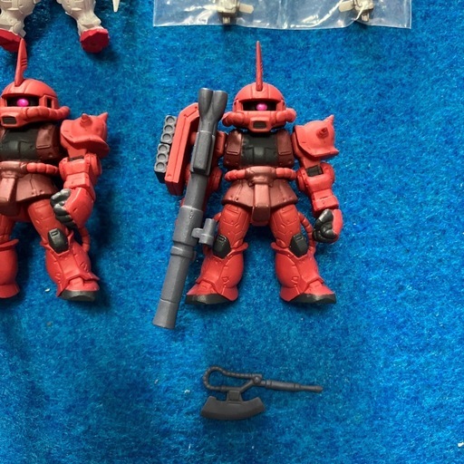 GUNDAM CONVERGE エクシア&シャア専用ザクセット！現状品
