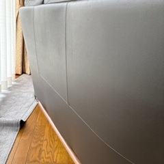 カリモク　3人がけソファ　レザーの画像