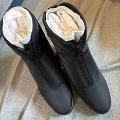 新品　ユニクロ　ブラック　ブーツの画像