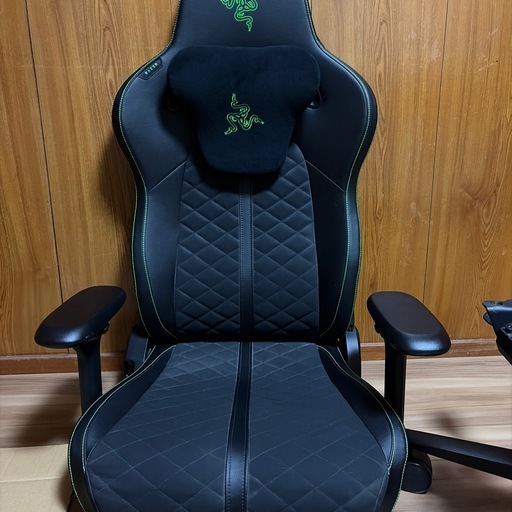 Razer Enki  ゲーミングチェア ヘッドレスト付
