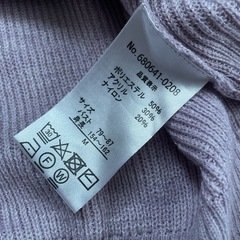 薄紫　淡いパープル　Vネック　薄手ニット　　サマーニット　　Mサイズの画像